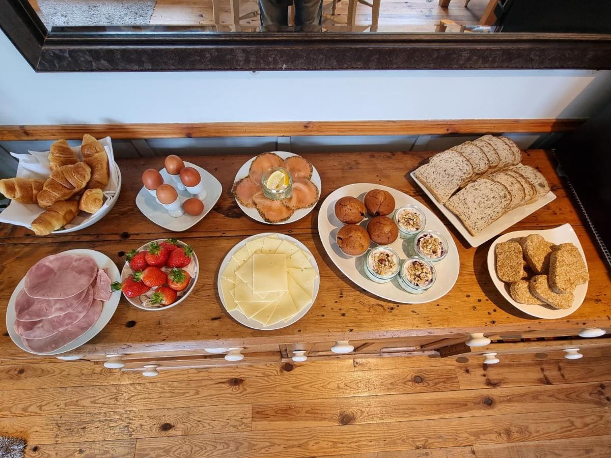 The Boathouse Bed & Breakfast Стратфорд на Ейвън Екстериор снимка
